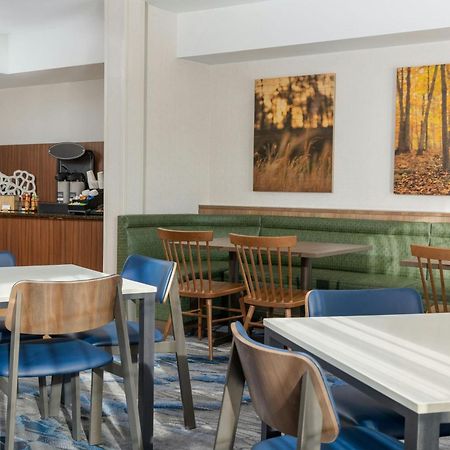 Fairfield Inn And Suites By Marriott Cincinnati Eastgate Exteriör bild