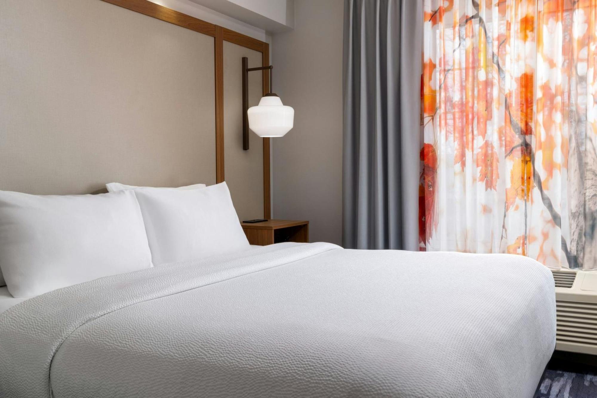 Fairfield Inn And Suites By Marriott Cincinnati Eastgate Exteriör bild