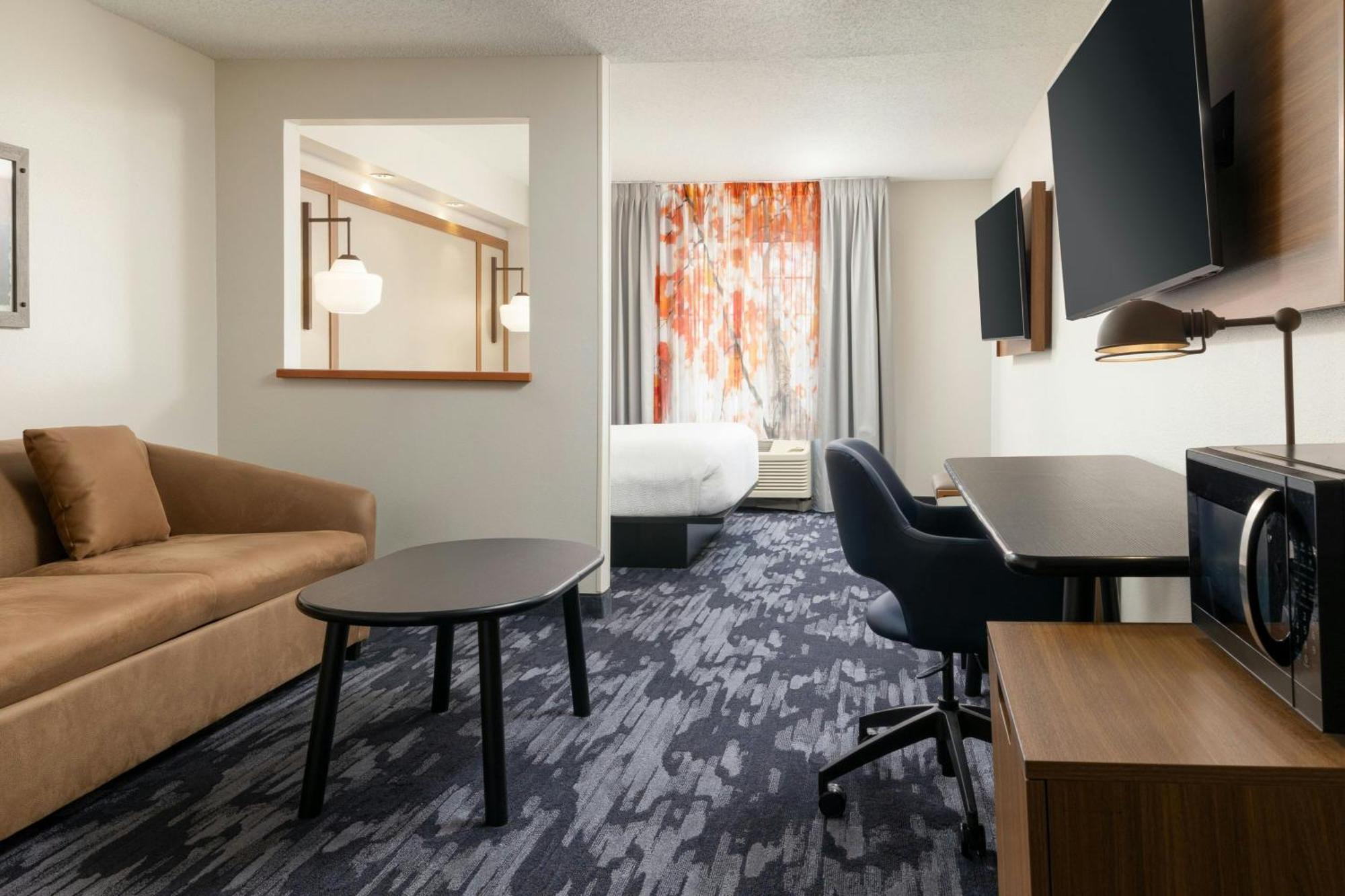 Fairfield Inn And Suites By Marriott Cincinnati Eastgate Exteriör bild
